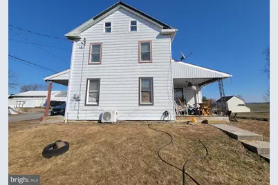 250 Village Drive, Lebanon, PA 17042 - Photo 4