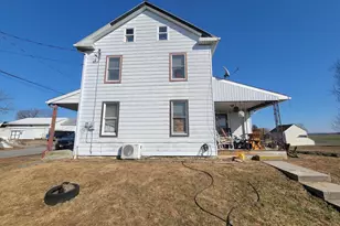 250 Village Dr, Lebanon, PA 17042 - Photo 4