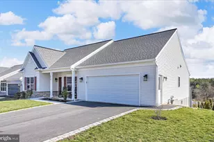 606 Lilliana Dr, Lebanon, PA 17046 - Photo 6