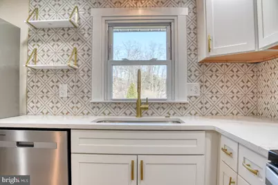 207 N Prospect Hill Drive, Schaefferstown, PA 17088 - Photo 6