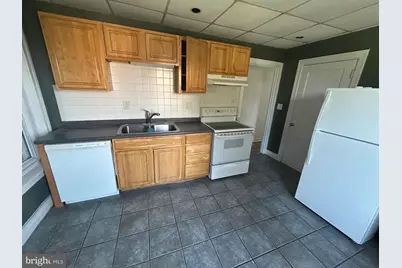 5 E Maple Street #2, Lebanon, PA 17046 - Photo 2