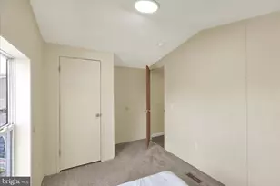 573 Palm City Park Park, Annville, PA 17003 - Photo 20