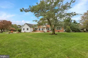 47 Norway Ln, Lebanon, PA 17042 - Photo 4