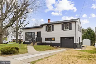 456 E Elm St, Lebanon, PA 17042 - Photo 4