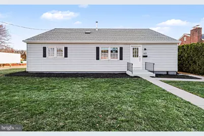 140 N Prince Street, Palmyra, PA 17078 - Photo 1