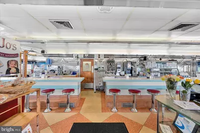 8 E Cumberland Street, Lebanon, PA 17042 - Photo 4