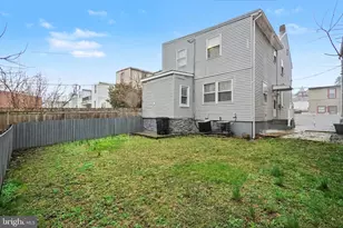 808 Locust St, Lebanon, PA 17042 - Photo 32
