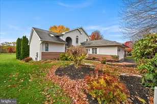 725 Brookside Ln, Lebanon, PA 17042 - Photo 46