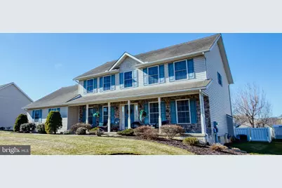 28 Norfolk Lane, Lebanon, PA 17042 - Photo 2