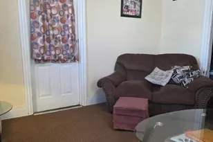 528 Maple St, Lebanon, PA 17046 - Photo 4