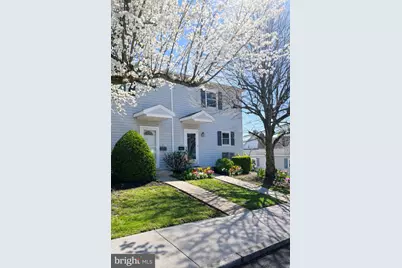12 E Poplar Street, Palmyra, PA 17078 - Photo 2