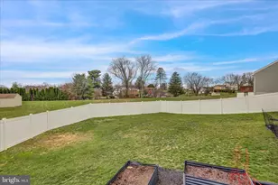 81 Creekside Dr, Lebanon, PA 17042 - Photo 32