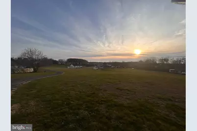 375 Snow Drive, Lebanon, PA 17046 - Photo 2