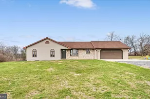 375 Snow Dr, Lebanon, PA 17046 - Photo 22