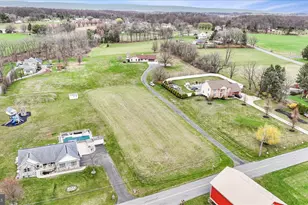 375 Snow Dr, Lebanon, PA 17046 - Photo 14