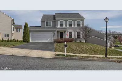 16 Wildflower Circle, Lebanon, PA 17046 - Photo 2