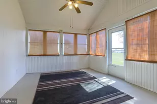 592 N 16th St, Lebanon, PA 17046 - Photo 22