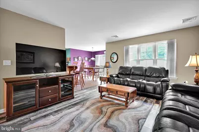 858 Water Edge Ct, Lebanon, PA 17046 - Photo 14