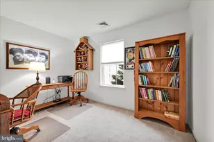 858 Water Edge Ct, Lebanon, PA 17046 - Photo 30