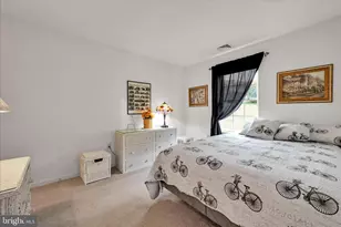 858 Water Edge Ct, Lebanon, PA 17046 - Photo 26