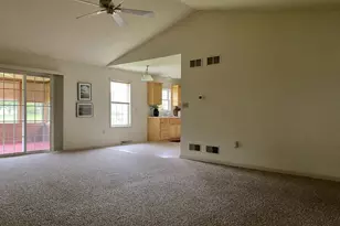 19 Springhouse Dr, Myerstown, PA 17067 - Photo 8