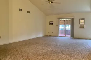 19 Springhouse Dr, Myerstown, PA 17067 - Photo 6