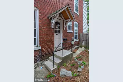 135 S 11th Street, Lebanon, PA 17042 - Photo 4