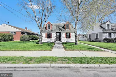 605 E Lehman Street, Lebanon, PA 17046 - Photo 2