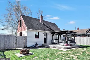 605 E Lehman St, Lebanon, PA 17046 - Photo 28