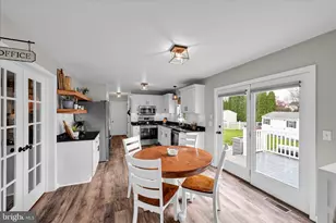 7 N Butterfly Dr, Myerstown, PA 17067 - Photo 18