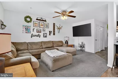 553 Brookwood Dr, Palmyra, PA 17078 - Photo 6