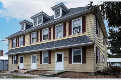 519 W Main St, Palmyra, PA 17078 - Photo 2