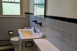 3319 Hillside Dr, Lebanon, PA 17046 - Photo 10