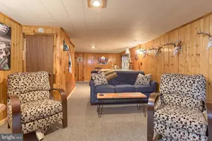 811 E Canal St, Lebanon, PA 17046 - Photo 28