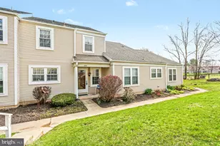 1524 Cambridge Ct U-0209 Ct, Palmyra, PA 17078 - Photo 1