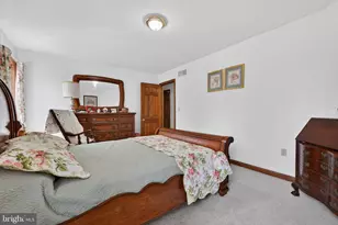 1705 Hickory Dr, Lebanon, PA 17042 - Photo 38