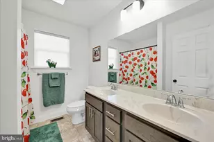 266 Gardenia Ln, Lebanon, PA 17042 - Photo 30