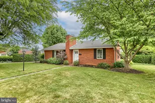 702 S 1st Ave, Lebanon, PA 17042 - Photo 2