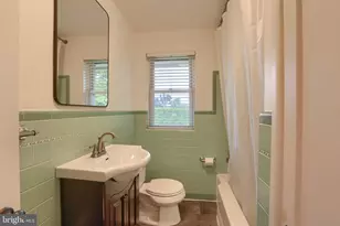 702 S 1st Ave, Lebanon, PA 17042 - Photo 14