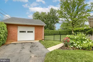 702 S 1st Ave, Lebanon, PA 17042 - Photo 34