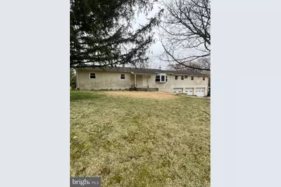 83 Silvertown Road, Jonestown, PA 17038 - Photo 2