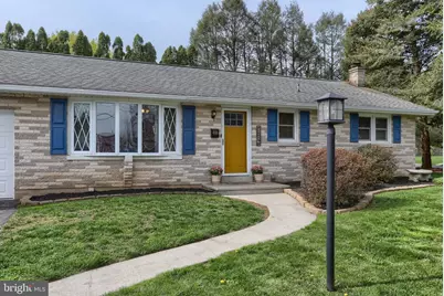 406 Wilshire Drive, Cleona, PA 17042 - Photo 4