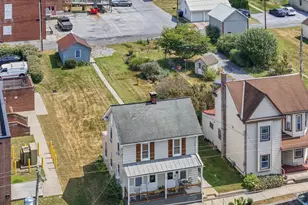 104 N Locust St, Palmyra, PA 17078 - Photo 30