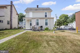 104 N Locust St, Palmyra, PA 17078 - Photo 26