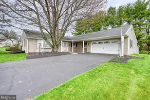 601 N College St, Myerstown, PA 17067 - Photo 40