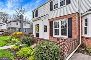 527 Park Dr, Lebanon, PA 17042 - Photo 2