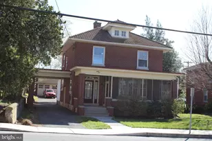 46 W Main St, Lebanon, PA 17042 - Photo 2