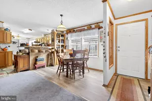 188 W Cedar St, Palmyra, PA 17078 - Photo 10