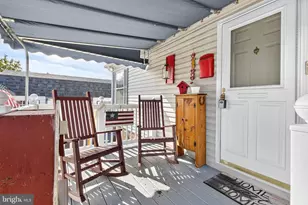 188 W Cedar St, Palmyra, PA 17078 - Photo 4