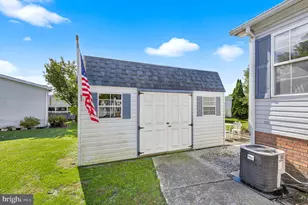 188 W Cedar St, Palmyra, PA 17078 - Photo 38